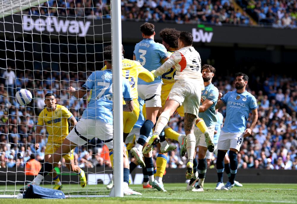 全英羽球超级1000赛 ｜ 陈康乐次局带伤作战  乐蒂3连胜印尼组合杀入8强.